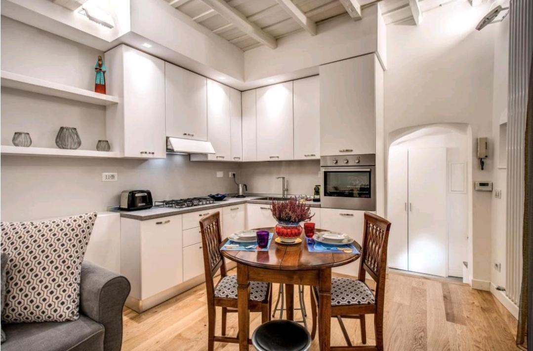 Suity I Cozy Leutari 23 Rom Exteriör bild